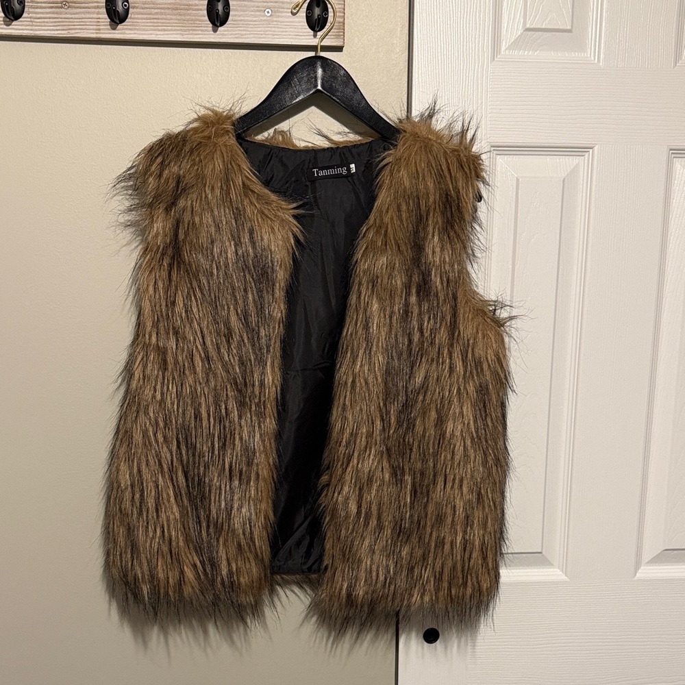 Faux Fur Vest in Brown